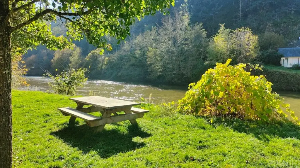 Pique-niquer a Estaing