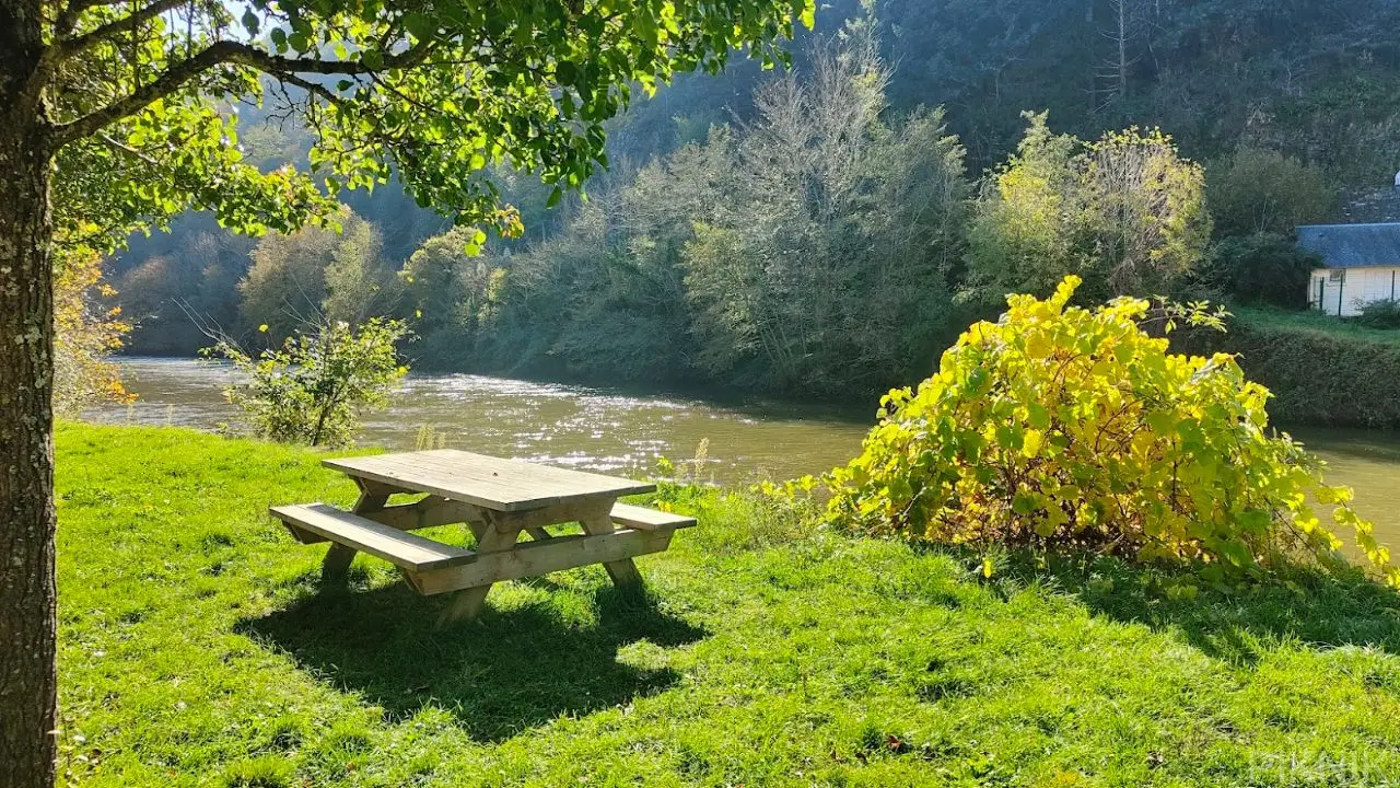 Pique-niquer a Estaing